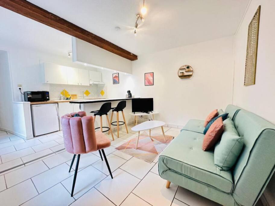 Appartement Confidentiel Laon Ngoại thất bức ảnh